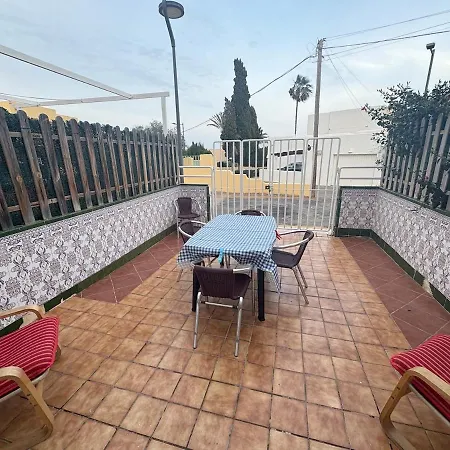 Casa Rincon Azul * La Marina de la Torre
